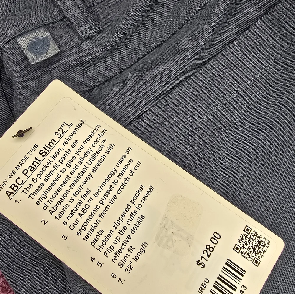Lululemon ABC - Picture 3 of 8